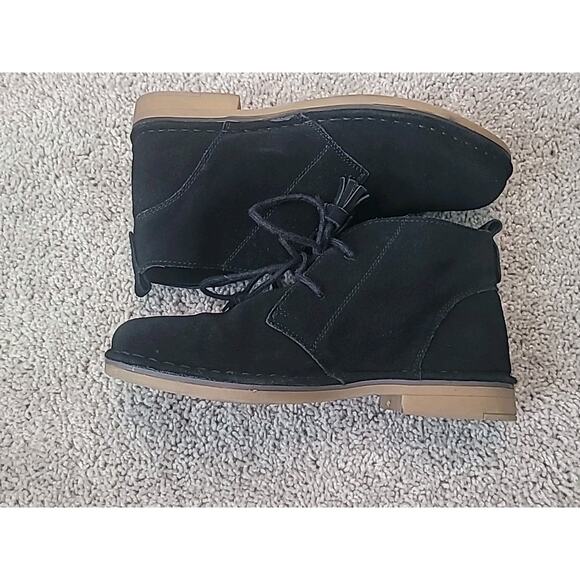 Tommy Bahama Evert Suede Booties Women’s 8.5 Black Holiday Preppy/Grunge/City - Picture 4 of 8